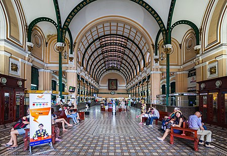 Tập_tin:Oficina_Central_de_Correos,_Ciudad_Ho_Chi_Minh,_Vietnam,_2013-08-14,_DD_02.JPG