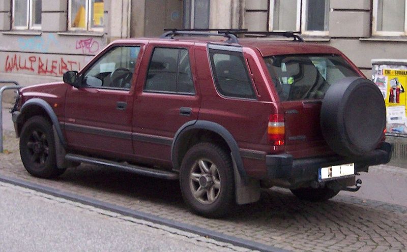 File:Opel Frontera hl red.jpg