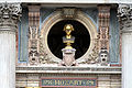 Statue de Mozart sur l'opéra Garnier