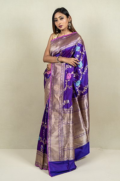 File:PURE SILK SAREE.jpg