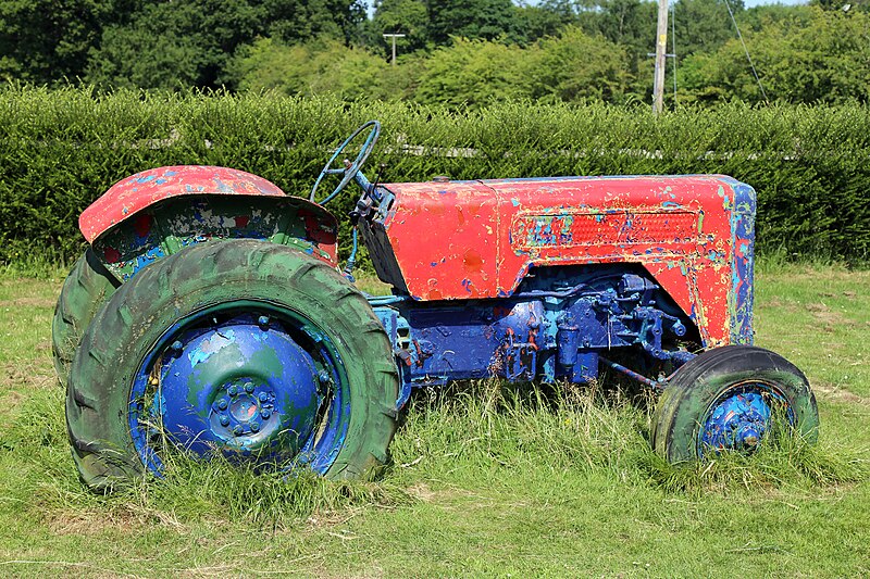 File:Painted tractor at Colgate West Sussex England 01.JPG