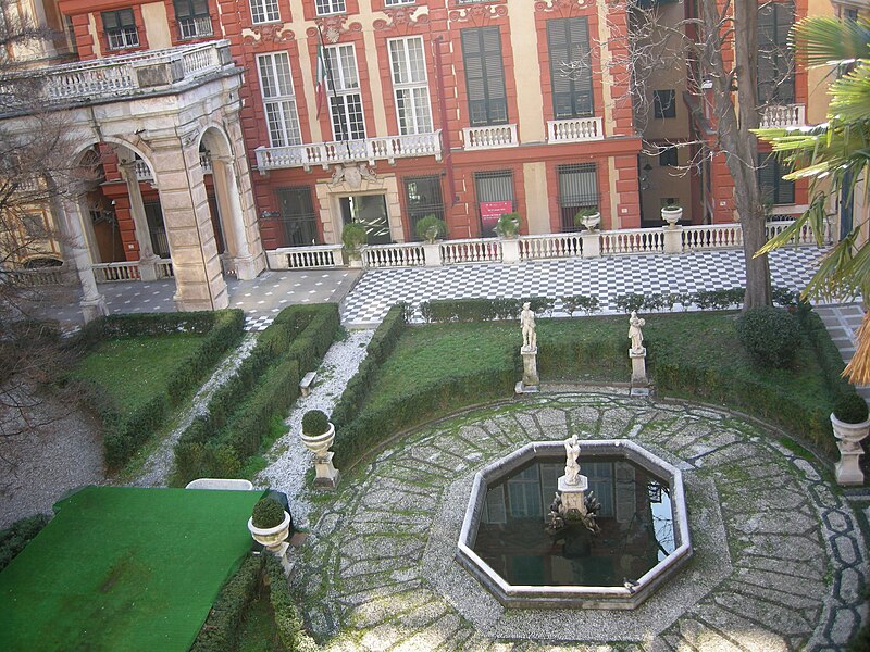 File:Palazzo bianco, giardino pensile, 02.JPG