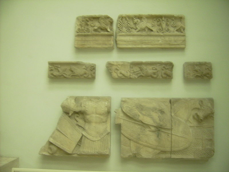 File:Pergamonmuseum - Antikensammlung - Architektur 15.JPG
