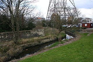 <span class="mw-page-title-main">Pickle Ditch</span> River in London, England