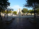 Català: Plaça dels Carros. Pl. dels Carros (Tarragona). This is a photo of a building listed in the Catalan heritage register as Bé Cultural d'Interès Local (BCIL) under the reference IPA-12385. Object location 41° 06′ 37″ N, 1° 14′ 59.98″ E  View all coordinates using: OpenStreetMap