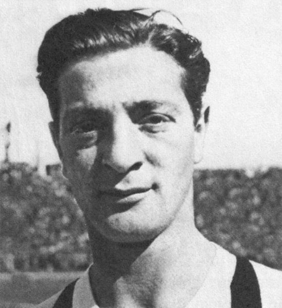 File:Renato Cesarini - FBC Juventus (1930s).jpg