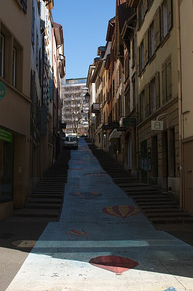 File:Rue des Chavannes1.jpg