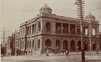 The Post Office in the early 1900s SLNSW 796732 Post Office Newcastle.jpg