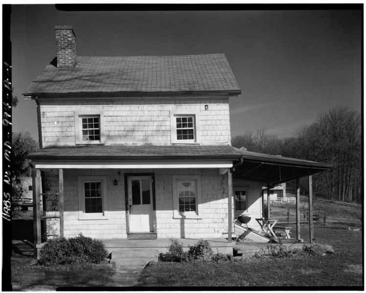 File:SOUTH ELEVATION OF TENANT HOUSE, VIEW TO NORTH - Blendon Estate, Tenant House, 11747 Park Heights Avenue, Owings Mills, Baltimore County, MD HABS MD,3-OWMI.V,3-A-1.tif