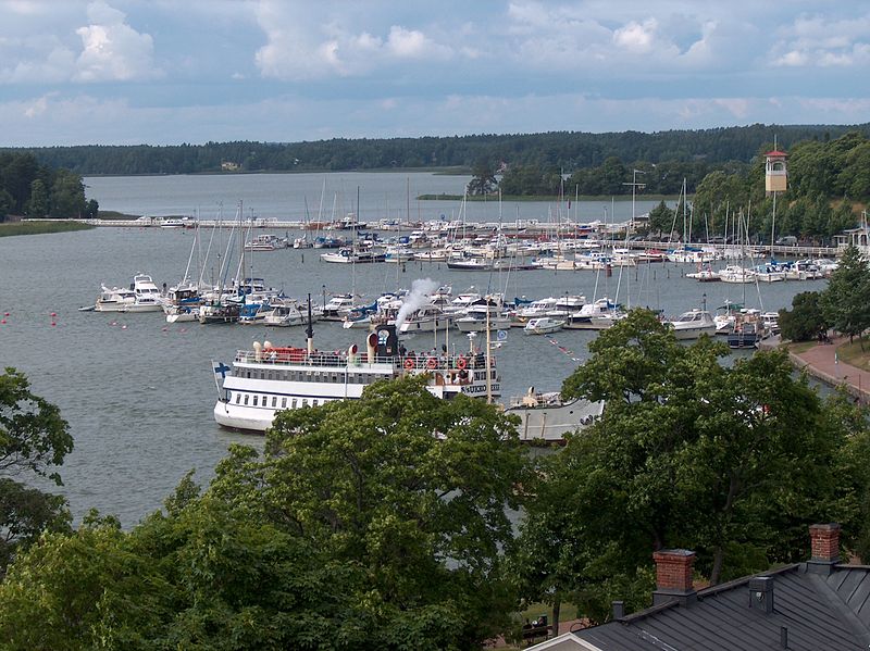 File:SS Ukkopekka in port of Naantali.JPG