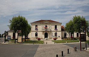 Saint-Laurent - mairie.jpg