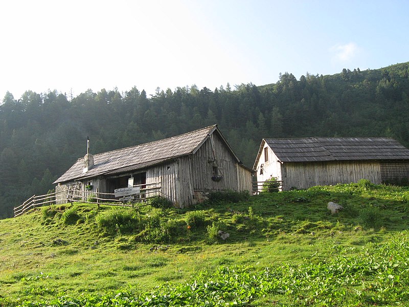 File:Scheiblalm.JPG