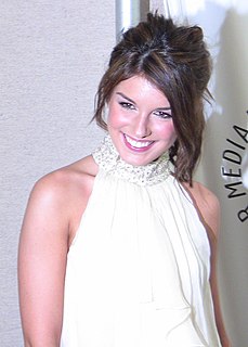 Shenae Grimes Canadian actress