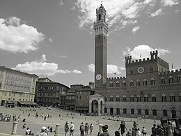 Siena - Piazza del Campo 2.jpg