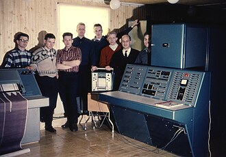 Per Bugge-Asperheim, Svein Strom, Per Klevan, Lars Monrad-Krohn, Per Bjorge, Asbjorn Horn, Olav Landsverk and Yngvar Lundh which made up the NDRE's digital division in 1962 Siffergruppen.jpg