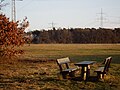 Sitzgelegenheit mit Blick auf Wassererfassungsgebiet.JPG