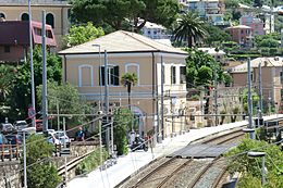 Stația Bogliasco.JPG