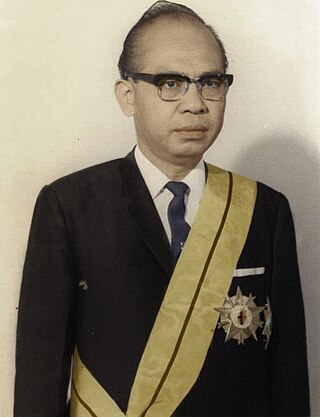 <span class="mw-page-title-main">Stephen Kalong Ningkan</span> 1st Chief Minister of Sarawak (1963–1966)