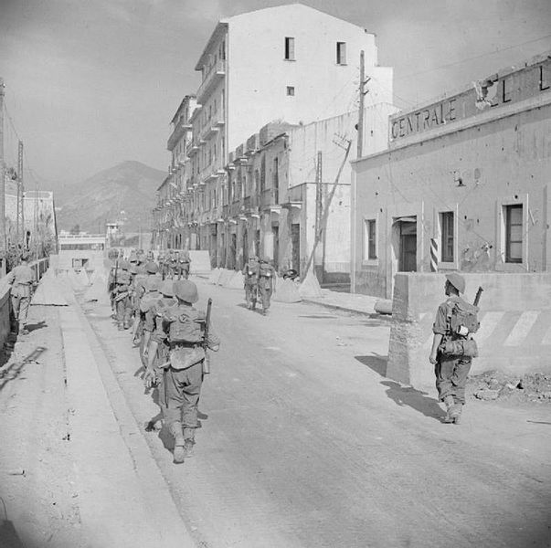File:The British Army in Italy 1943 NA6785.jpg