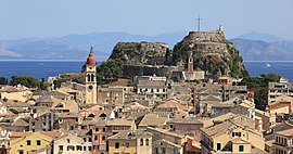 Korfu, jak je vidět z Nové pevnosti