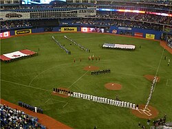 Toronto Blue Jays sezoneka hejmmatĉo, 2010.jpg