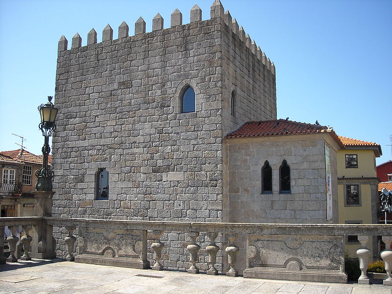 Archivo:Torre Medieval da cidade do Porto (2).jpg