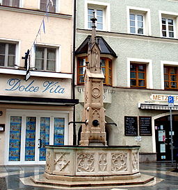 Marktbrunnen i Trostberg.