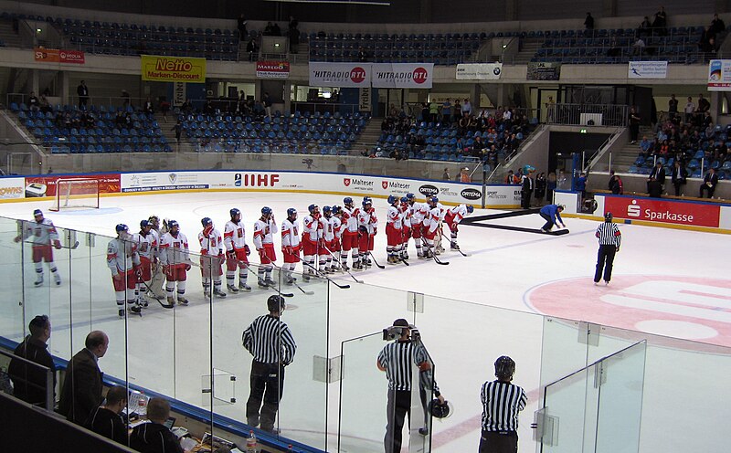 File:U18 WM 2011 FIN vs CZE 24.jpg