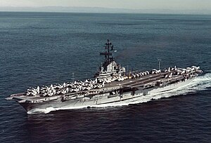 USS Ticonderoga v roce 1972