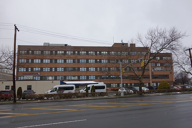 File:Union Tpke 159th 160th Sts 11 - St. Joseph's Hospital.jpg