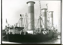 Navio de rotor Barbara em Barcelona em 1926