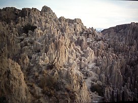 Valledelaluna-lapaz-bolivia.jpg