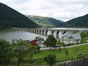 Viaductul Poiana Teiului