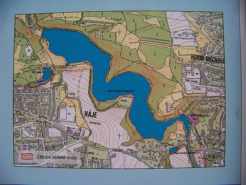 File:Vodní nádrž Hostivař, informační tabule, dnešní mapa.jpg