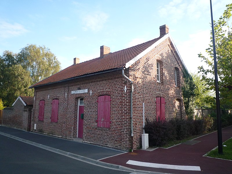 File:Wallers - Cité Arenberg, Estaminet de la fosse.JPG