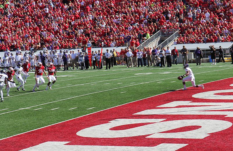 File:Western Illinois Quickest football score ever.jpg