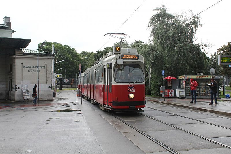 File:Wien-wiener-linien-sl-18-808343.jpg