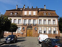 Sous-Préfecture, ancien hôtel du Doyen de l'abbaye (1784)