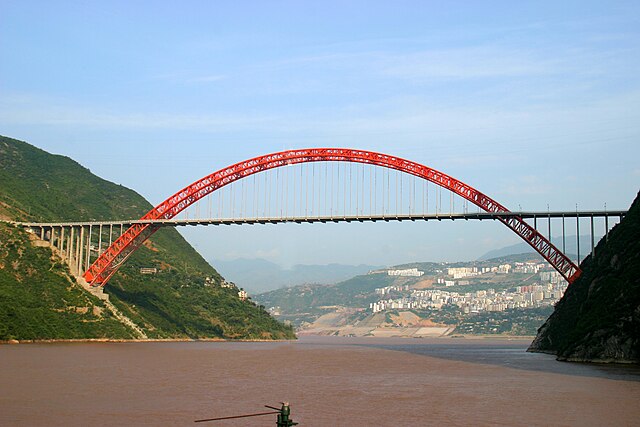 The Wushan Yangtze River Bridge in the Three Gorges of Chongqing.