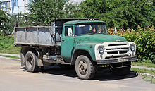 ZIL-130, pre-facelift model (1962-1977) ZiL-130 truck 2013 G1.jpg