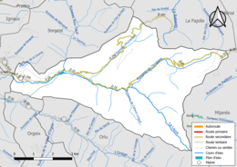 Carte en couleur présentant le réseau hydrographique de la commune