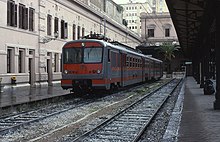 An ALe 582 in the original "MDVE" livery at Agrigento Centrale station. 14.11.95 Agrigento Centrale ALe582.028 (12788679645).jpg