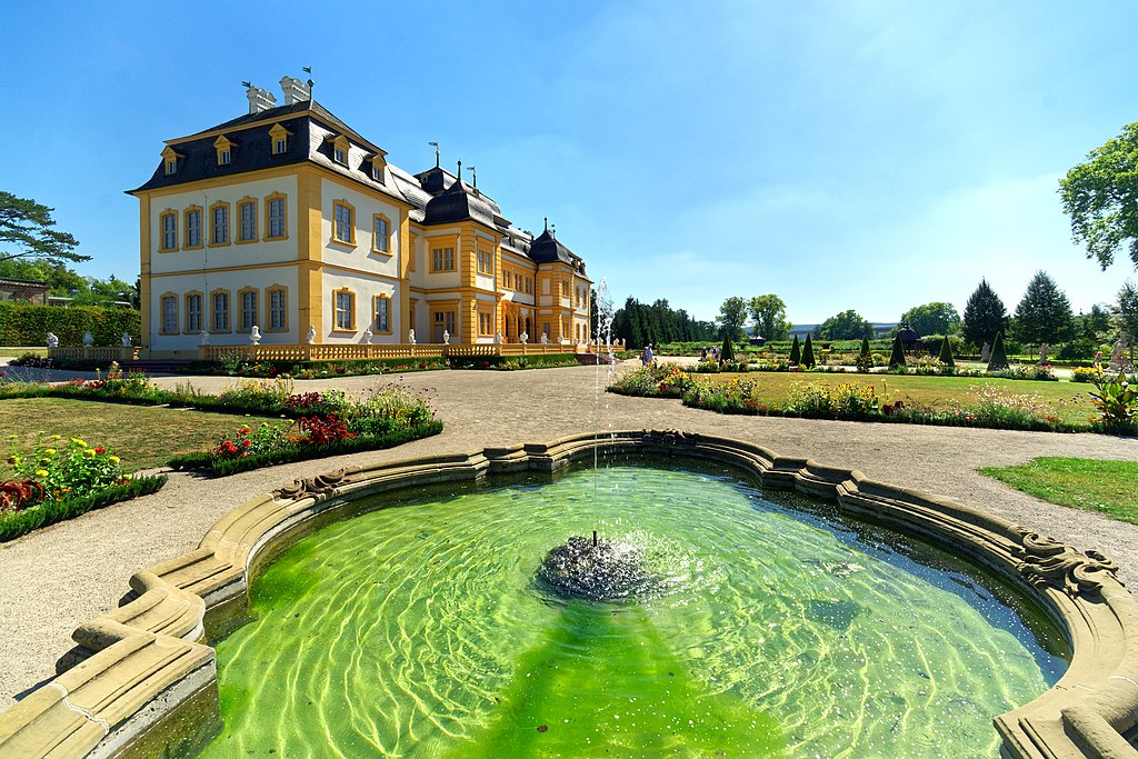 Schlosses Veitshöchstheim und Hofgarten