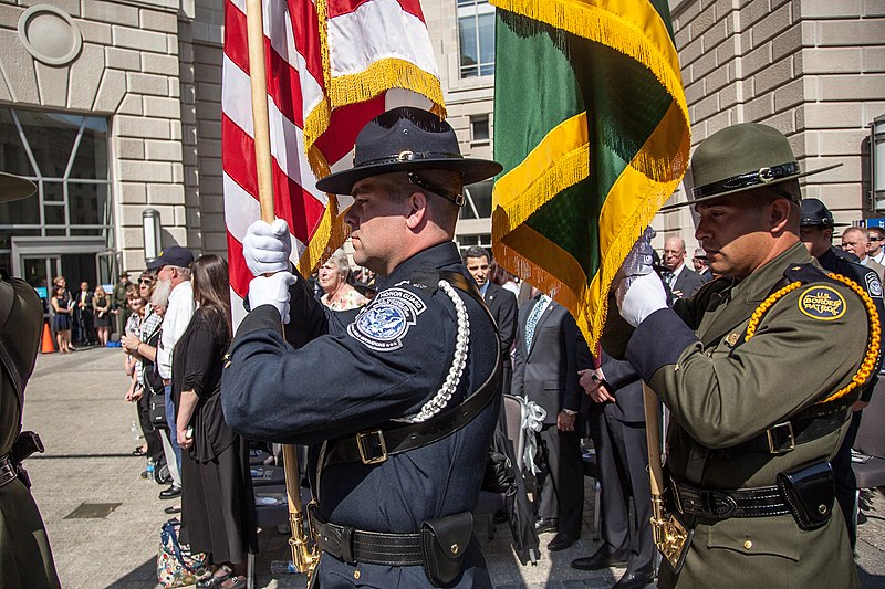 File:2014 U.S. Customs and Border Protection Valor Memorial & Wreath Laying Ceremony (14004905728).jpg