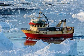 Greenlandic fishing trawler, GR 2-122 Bingo III