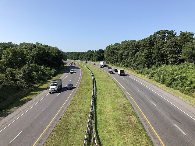 I-97 southbound past MD 3 in Millersville