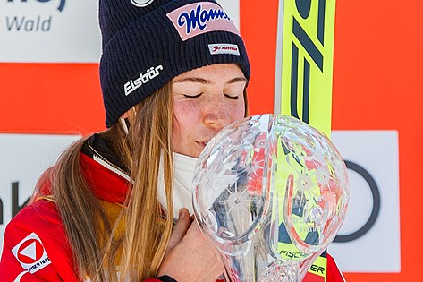 Februar Marita Kramer, Skisprung-Weltcup in Oberhof. von Steffen Prößdorf