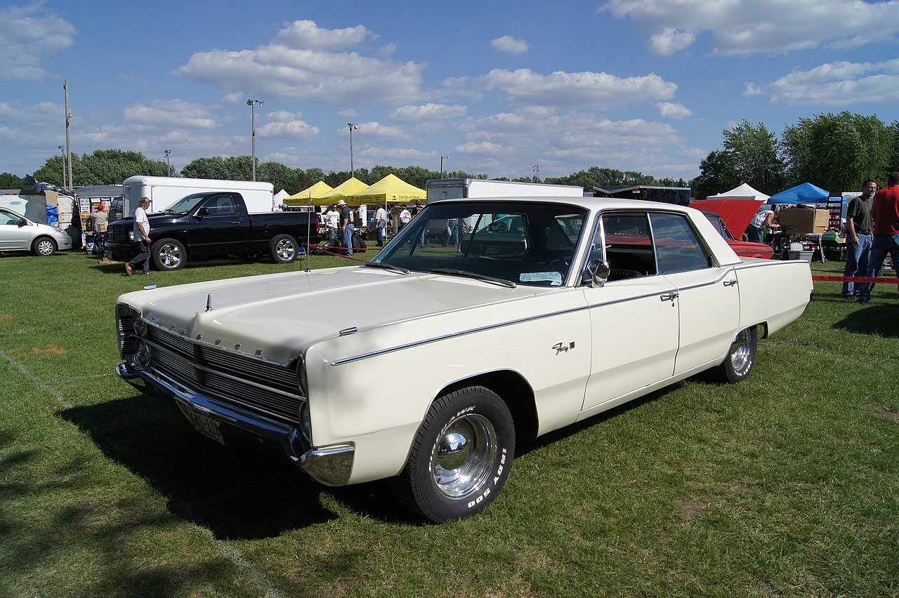 Image of 67 Plymouth Fury III (7340038420)