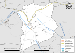 Carte en couleur présentant le réseau hydrographique de la commune