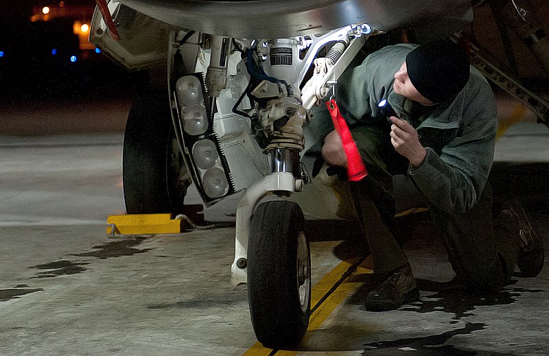 File:8th AMXS stays busy during Max Thunder 141118-F-ZP572-015.jpg